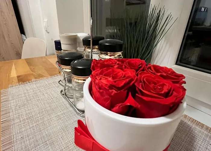 Renthouse Guest Loreen Apartment *